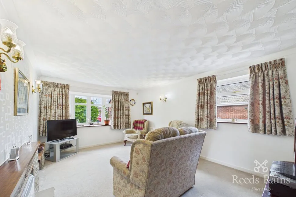 Lockwood Avenue, South Anston, South Yorkshire, S25, photo 5