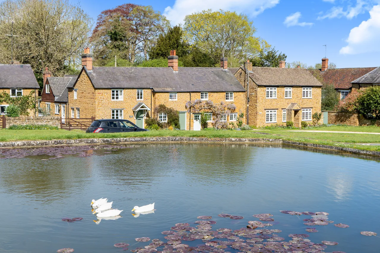 The Green, Banbury, OX17, photo 8