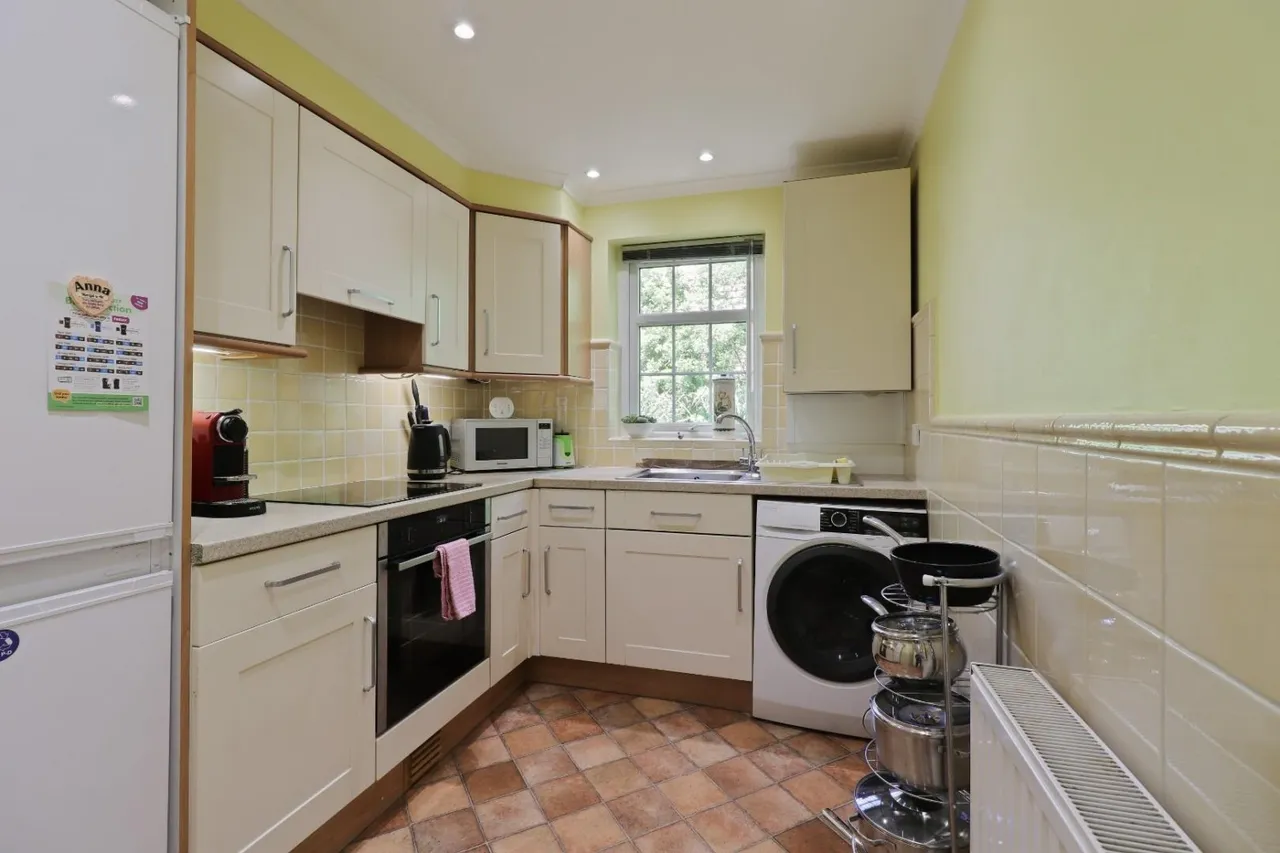 Taptonville Road, Broomhill, Sheffield, photo 3