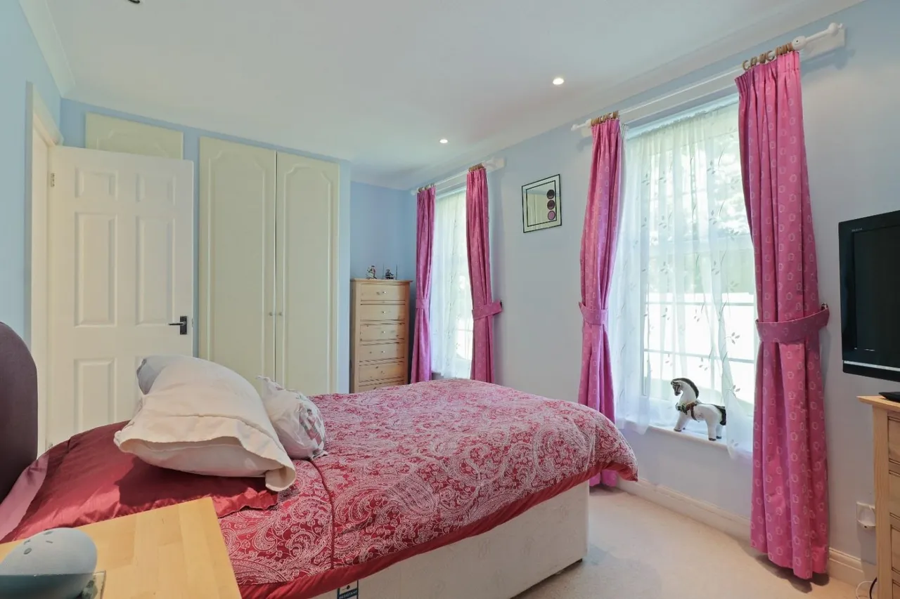 Taptonville Road, Broomhill, Sheffield, photo 4