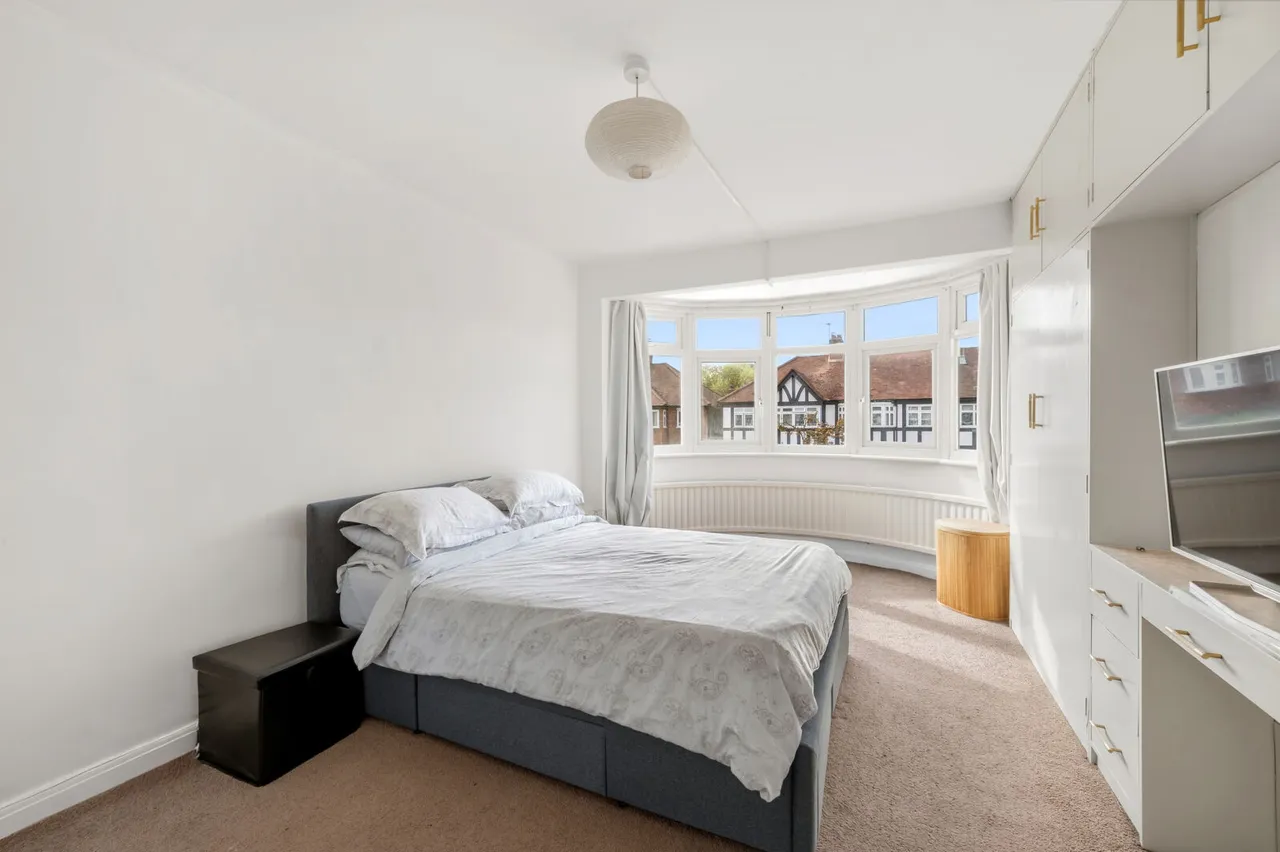 Springfield Avenue, Raynes Park, SW20, photo 8