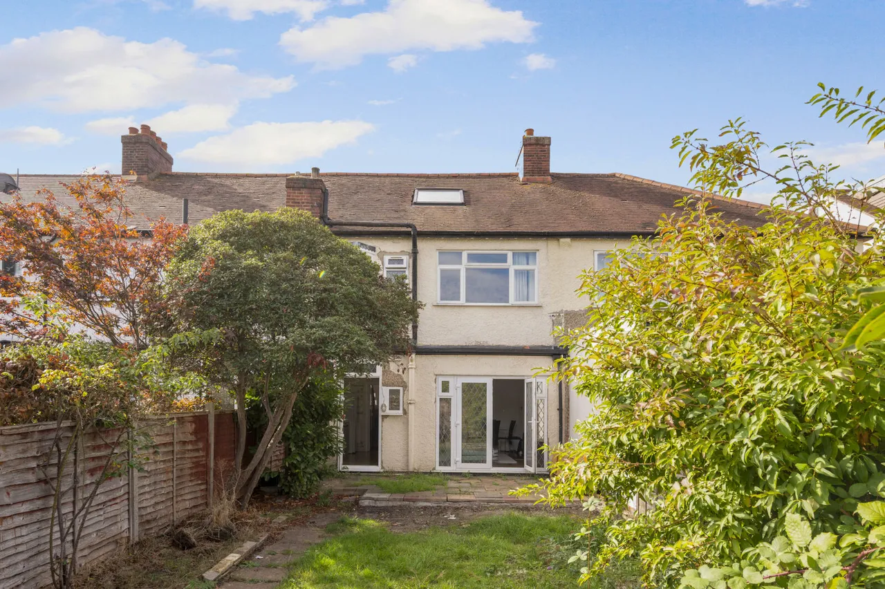 Springfield Avenue, Raynes Park, SW20, photo 7
