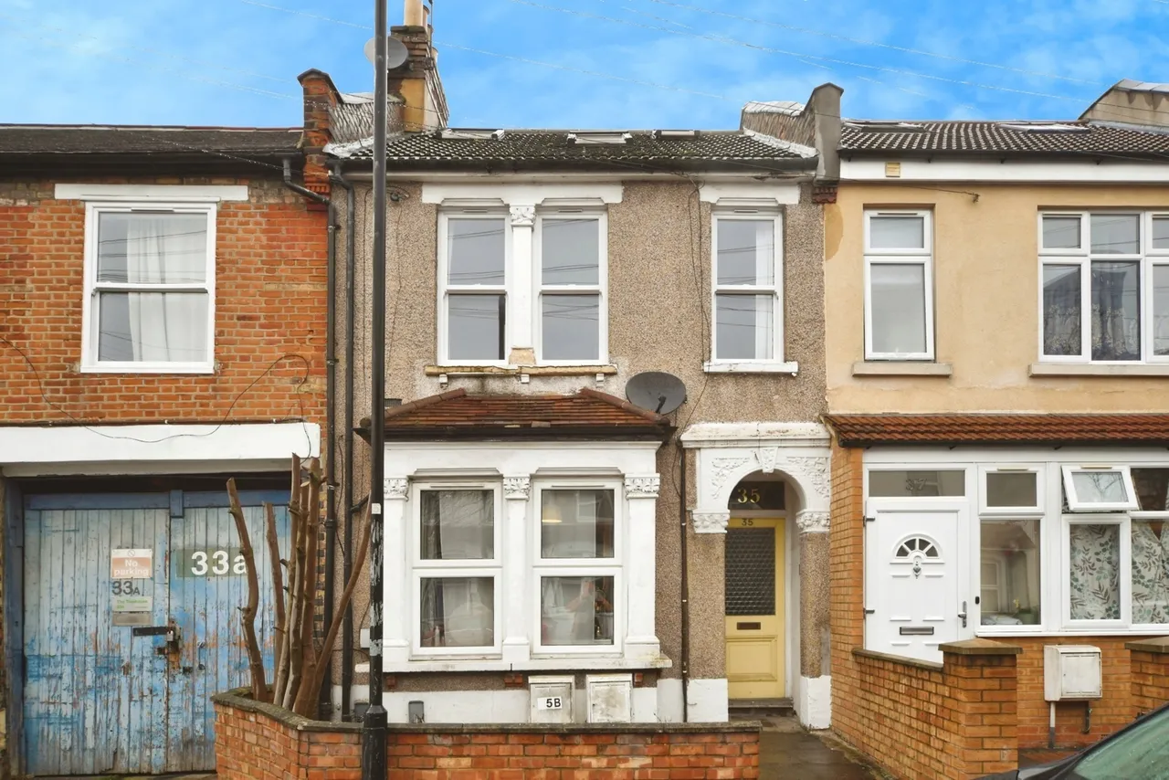 1 bed flat for sale — Somers Road, Walthamstow, E17
