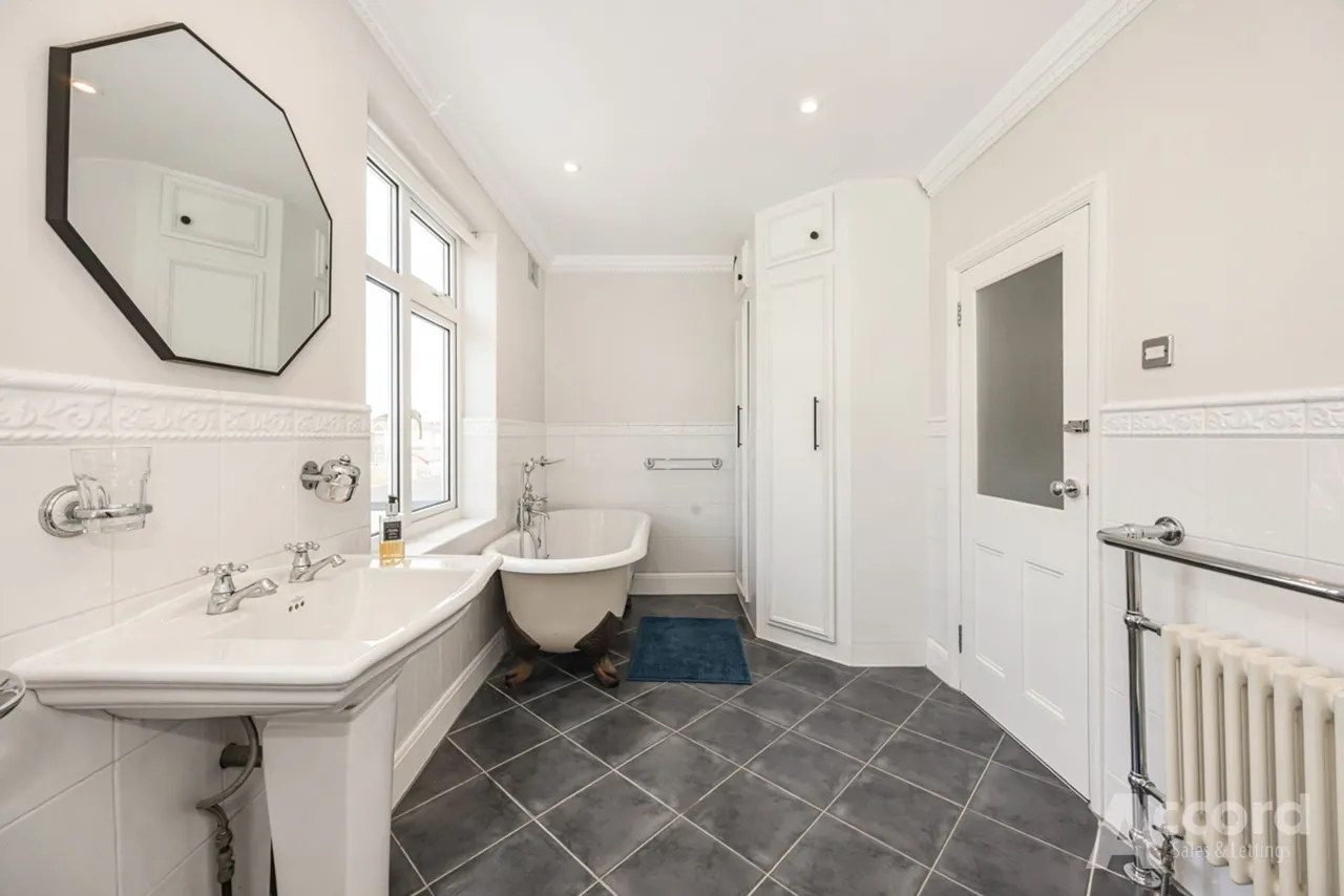 Mawney Road, Romford, RM7, photo 21