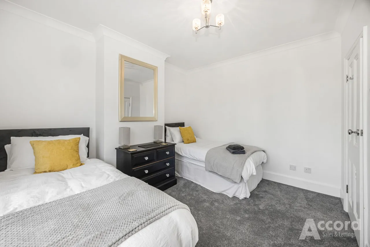 Mawney Road, Romford, RM7, photo 45