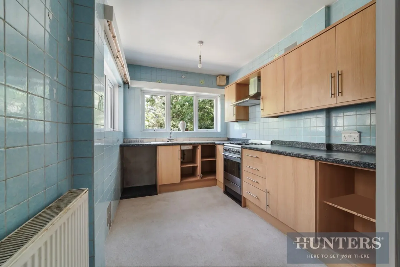 Courtenay Road, Worcester Park., photo 4