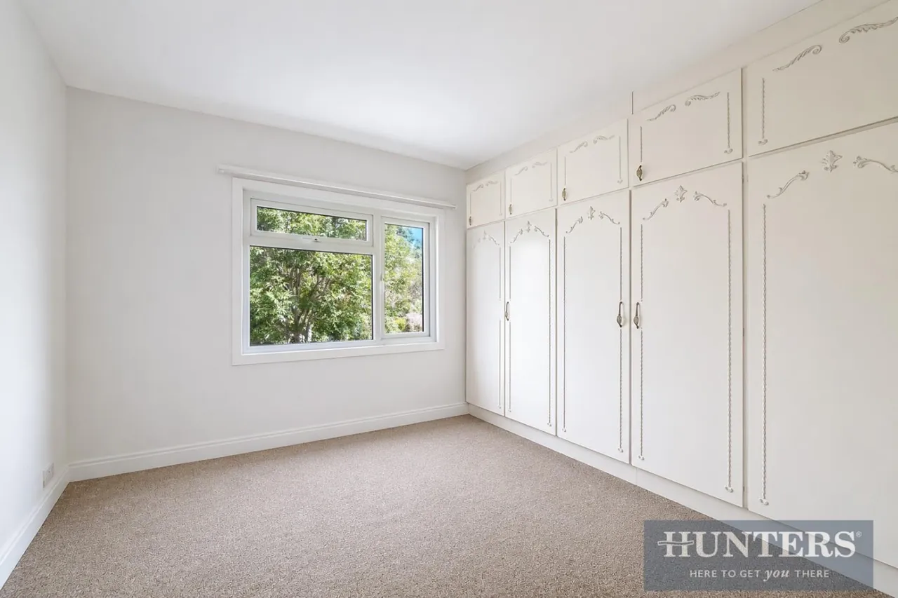 Courtenay Road, Worcester Park., photo 10