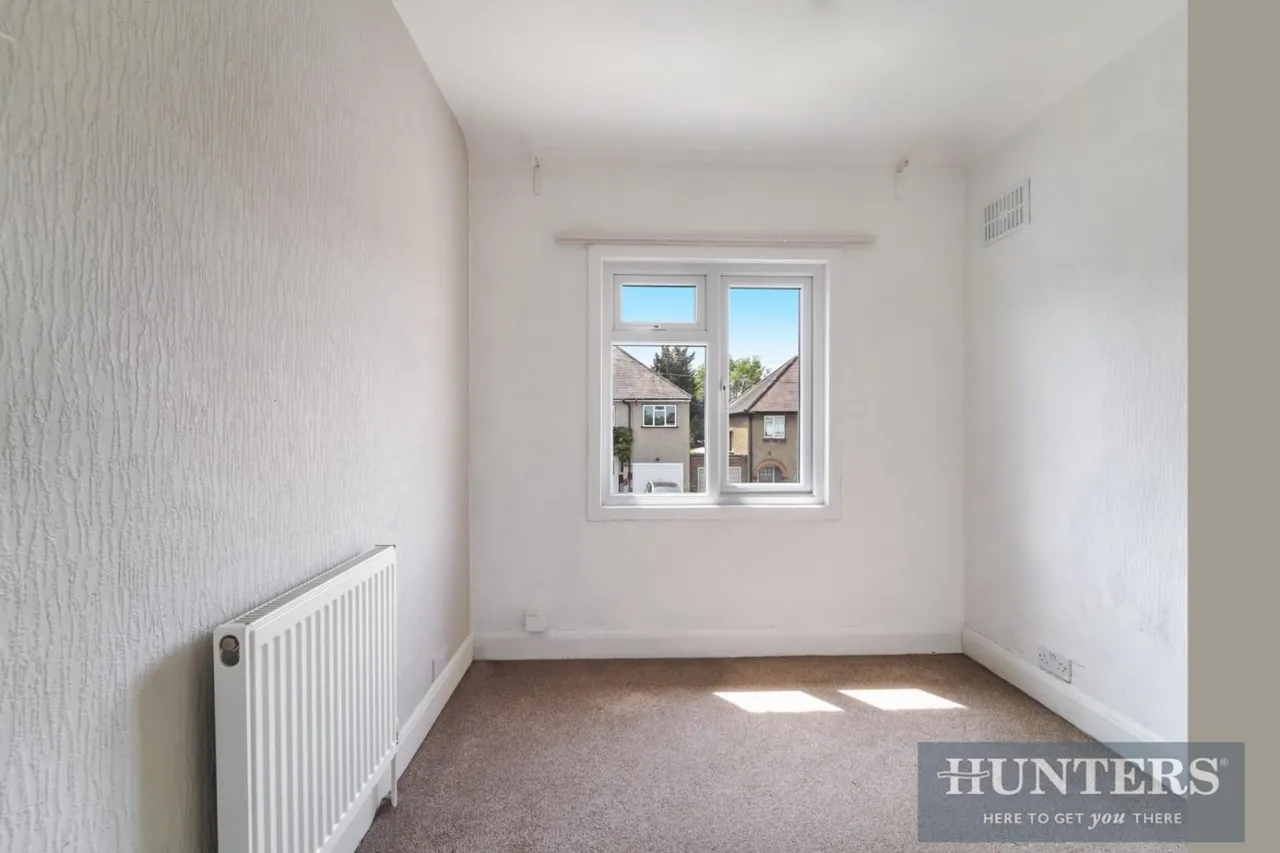 Courtenay Road, Worcester Park., photo 11