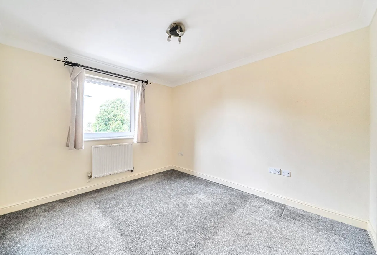 Chatham House, Surrey, 10 Melbourne Road, SM6 8SB, photo 8