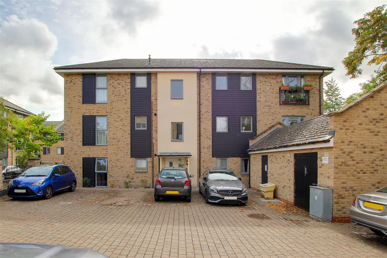 Alice Bell Close, Cambridge, CB4, photo 8