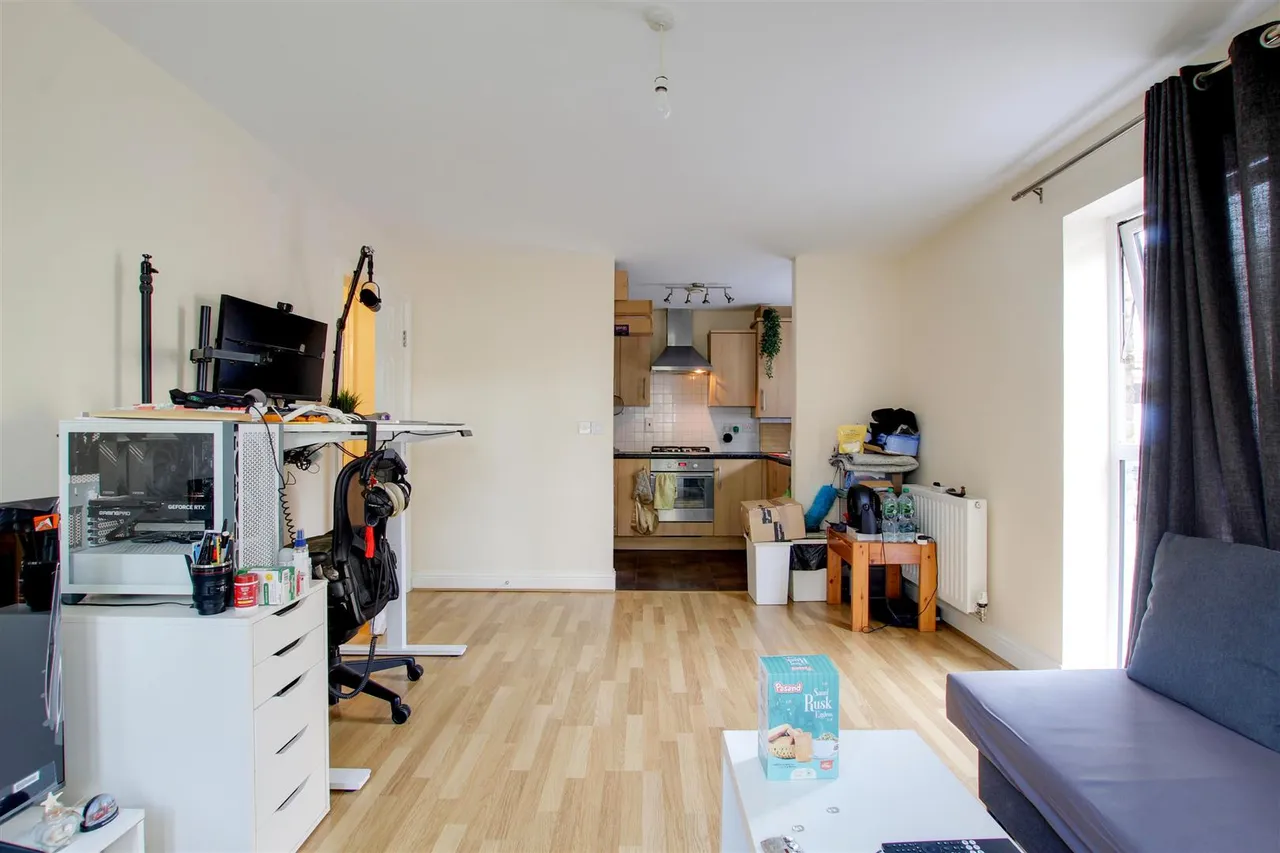 Alice Bell Close, Cambridge, CB4, photo 2