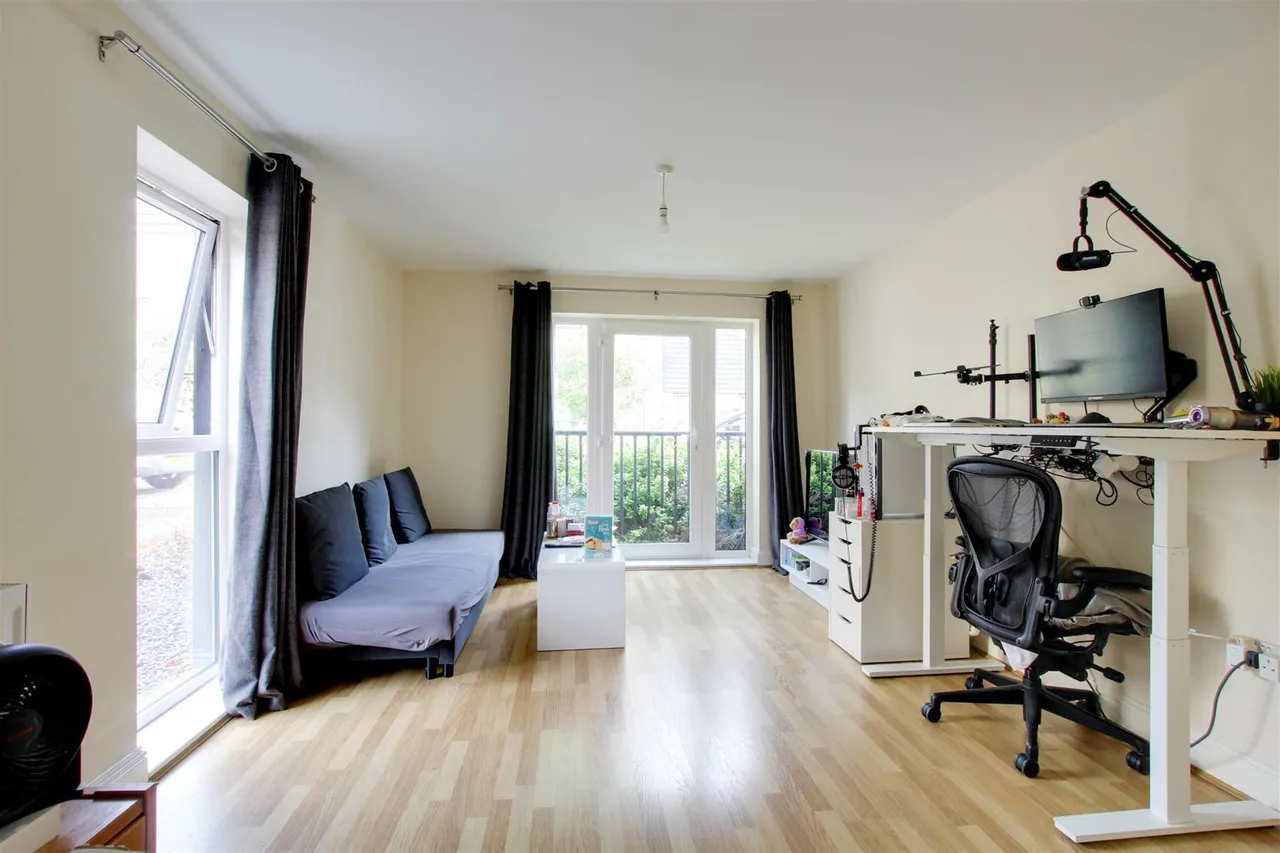 Alice Bell Close, Cambridge, CB4, photo 3