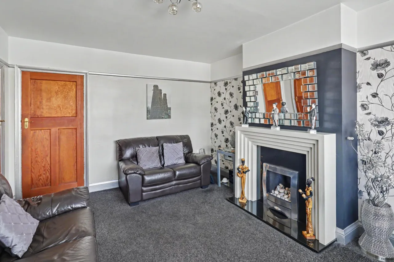 Whitehouse Road, Newcastle, photo 6