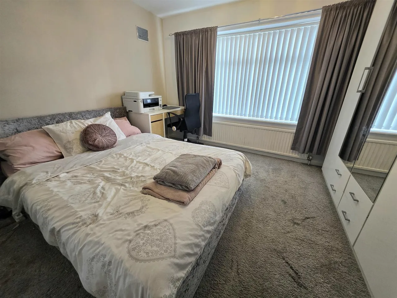East Avenue, Heald Green, photo 12