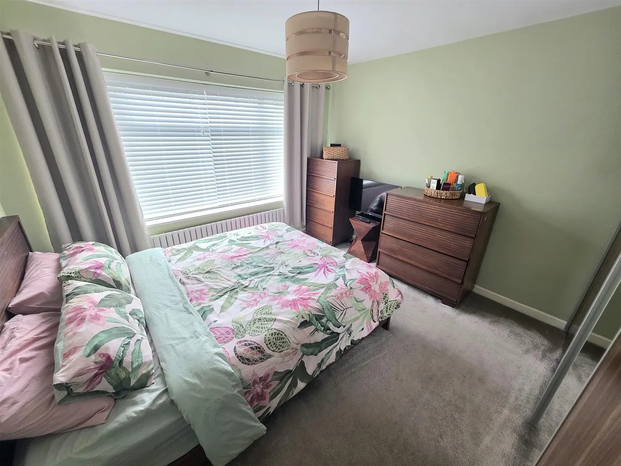 East Avenue, Heald Green, photo 13