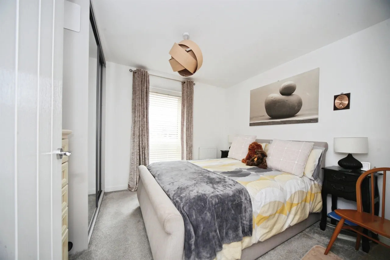 Holly Lane, Houghton Regis, LU5, photo 12