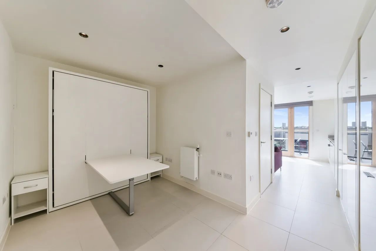 Cordage House, 15 Cobblestone Square, Wapping, London, E1W, photo 4
