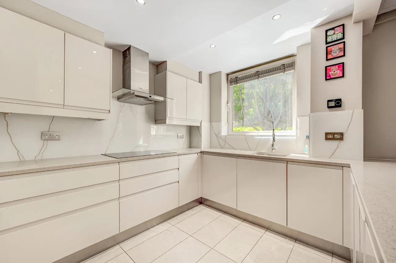 20 Queens Terrace, London, NW8, photo 3