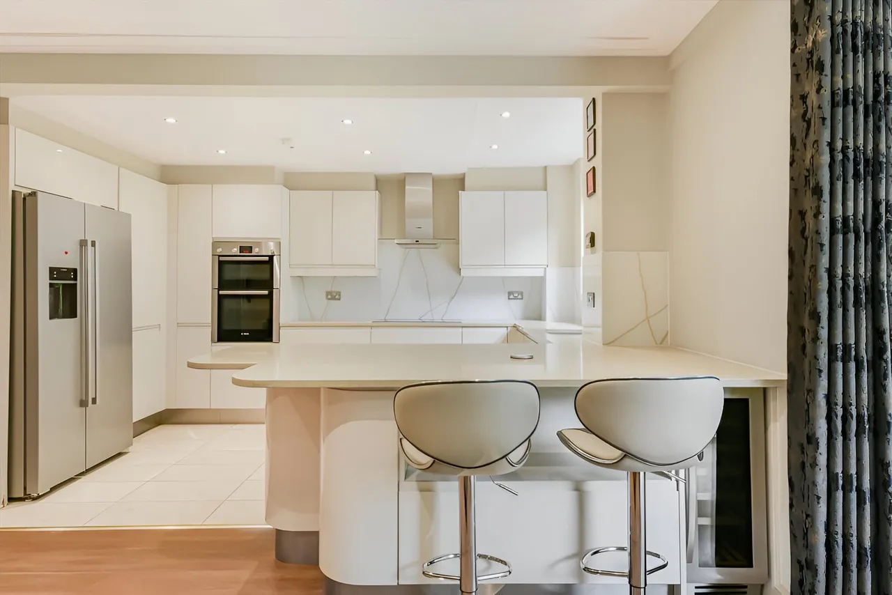 20 Queens Terrace, London, NW8, photo 10