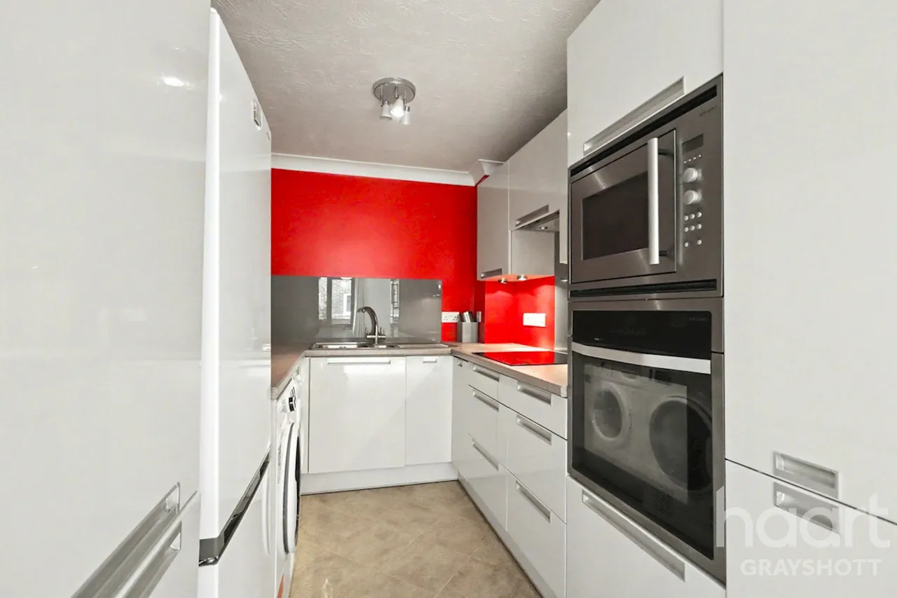 Crossways Road, Hindhead, GU26, photo 3
