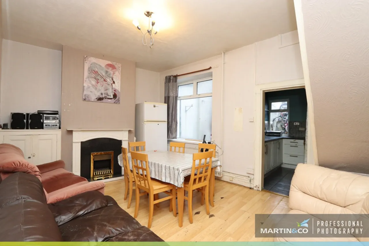 Lower High Street , Merthyr Tydfil, photo 12