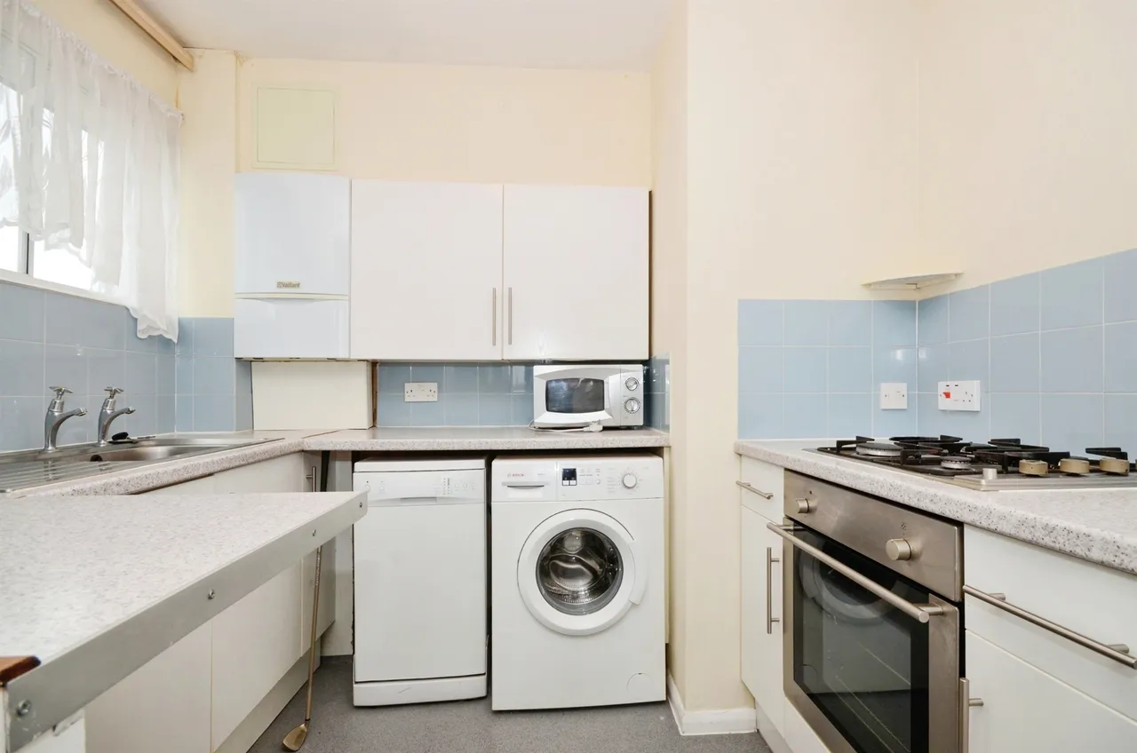 Pinner Road, Harrow, HA1, photo 2