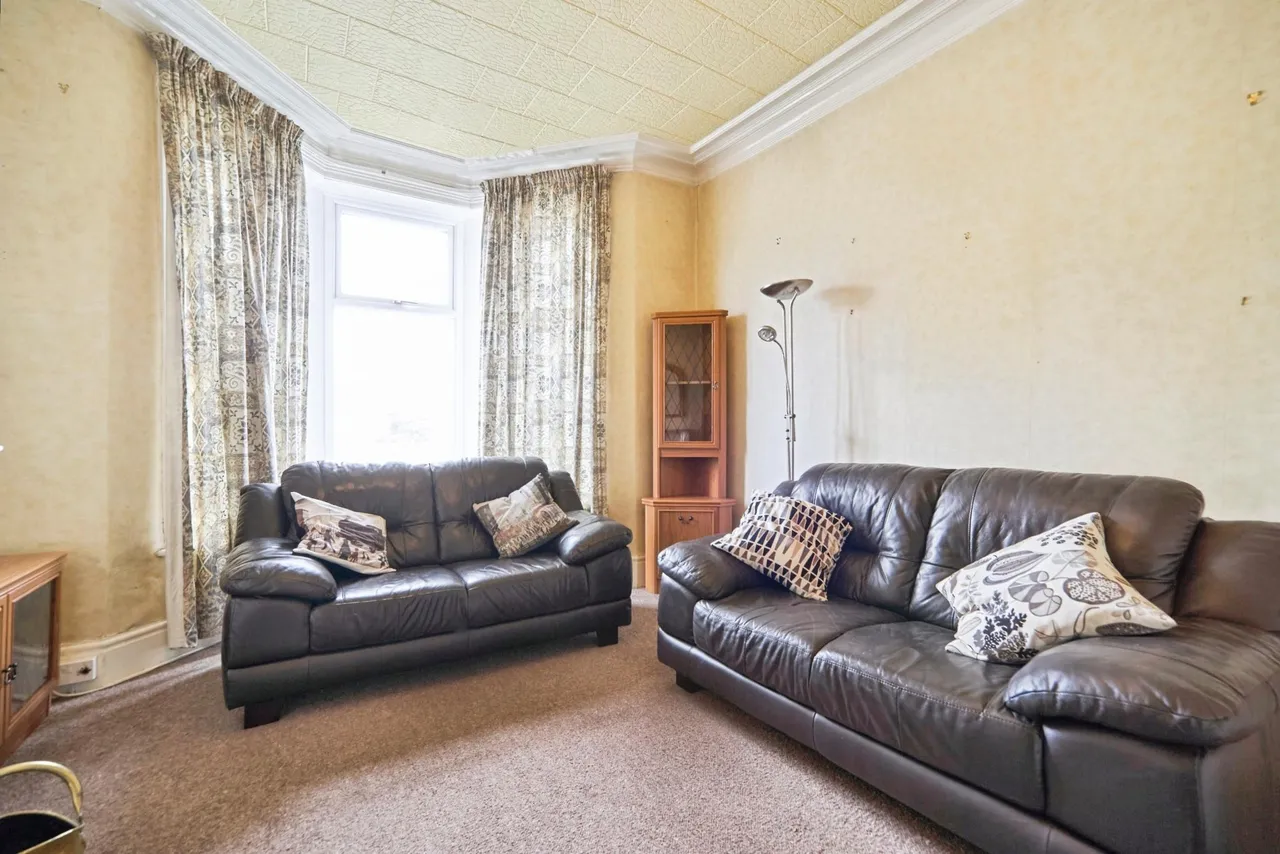 Norman Lane, Bradford, BD2, photo 6