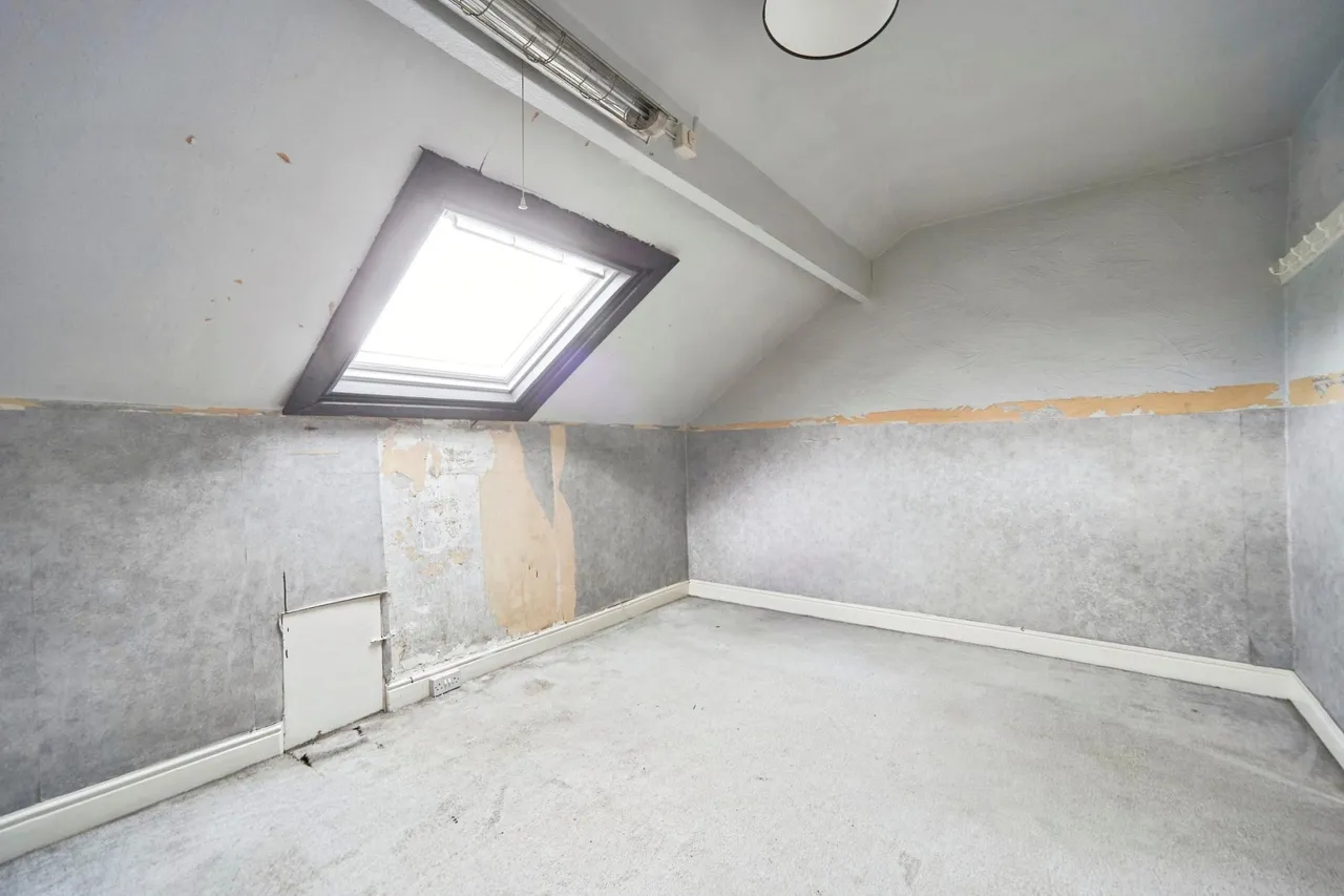 Norman Lane, Bradford, BD2, photo 17