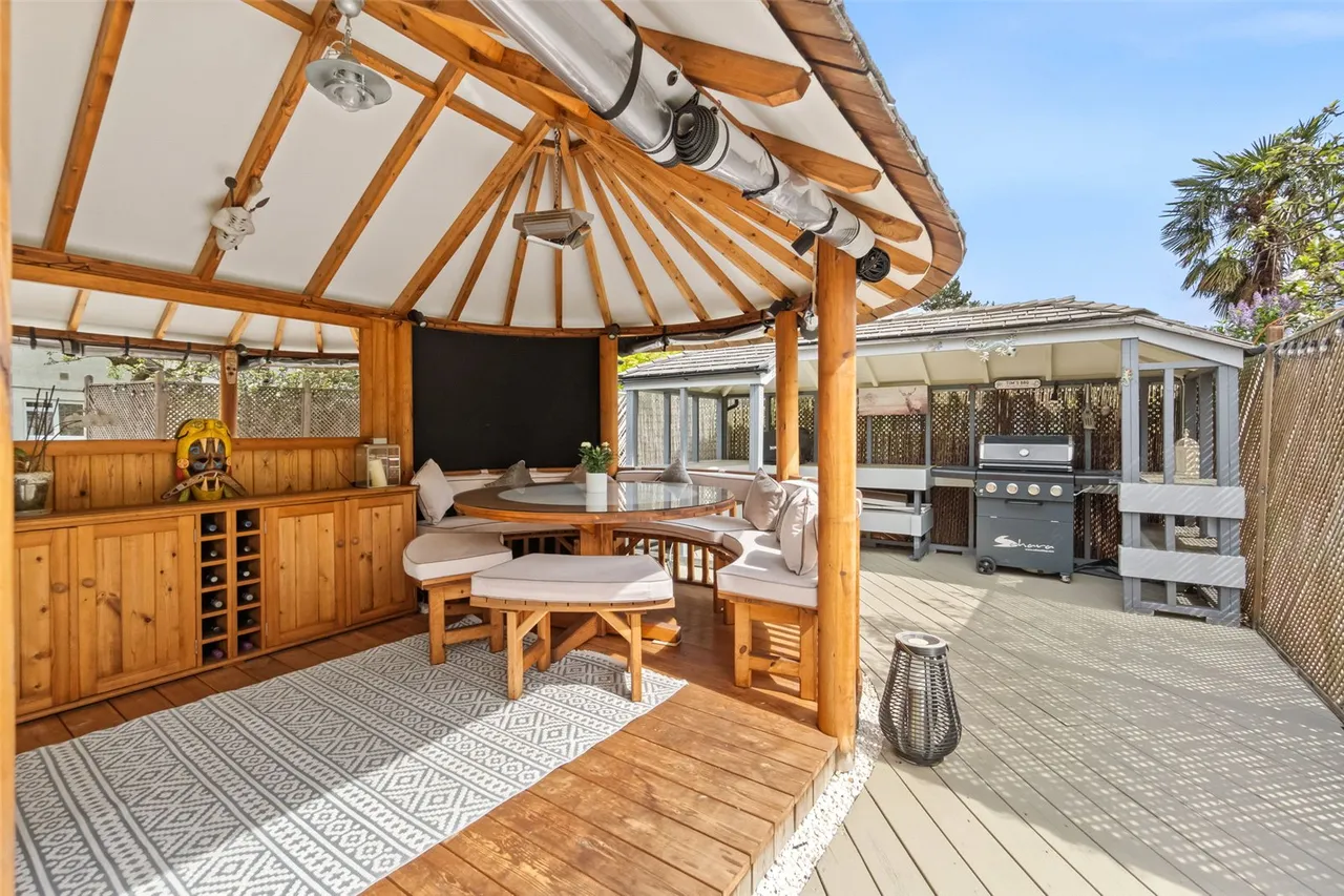 Courtlands Avenue, Hampton, TW12 3NT, photo 19