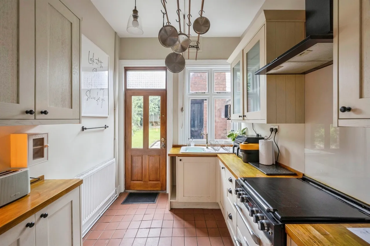 Axholme Road, Doncaster, photo 7