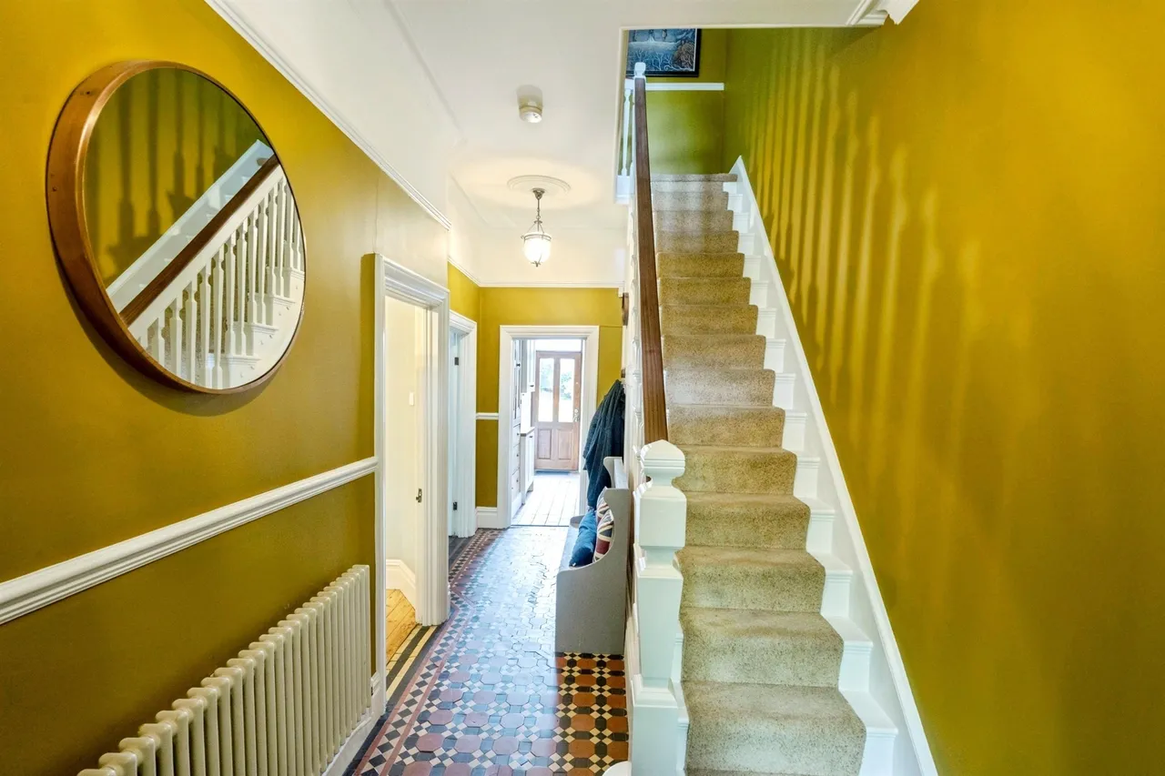 Axholme Road, Doncaster, photo 6
