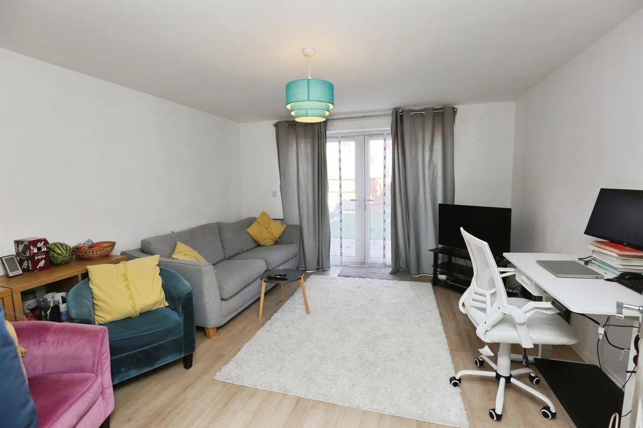 Ashton Gardens, Eastleigh, photo 2