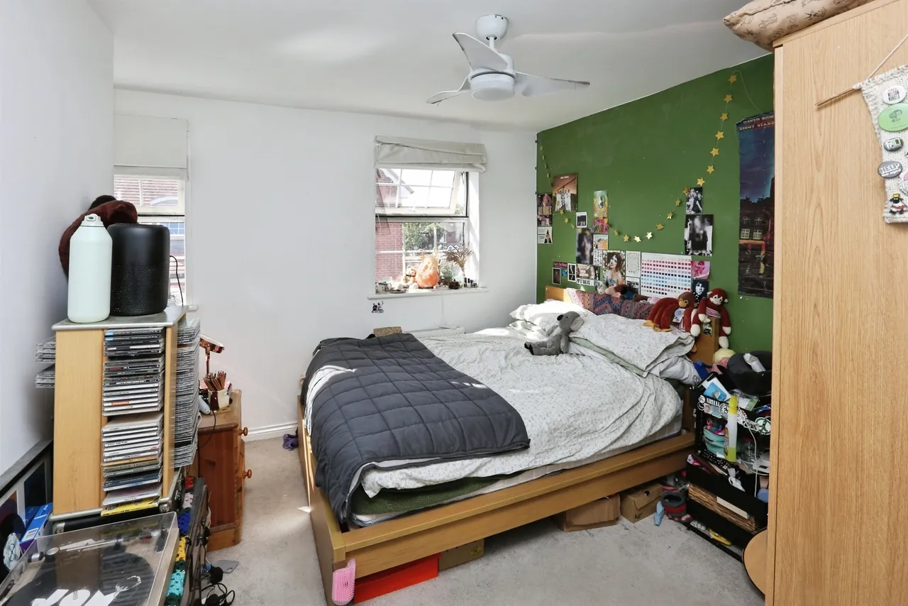 Ashton Gardens, Eastleigh, photo 6