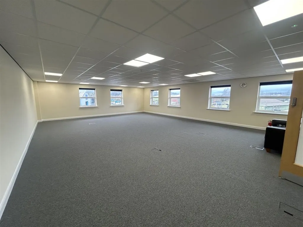 office to rent — 16 Middle Bridge Business Park, Portis Fields, Bristol Road, Portishead, BS20 6PN