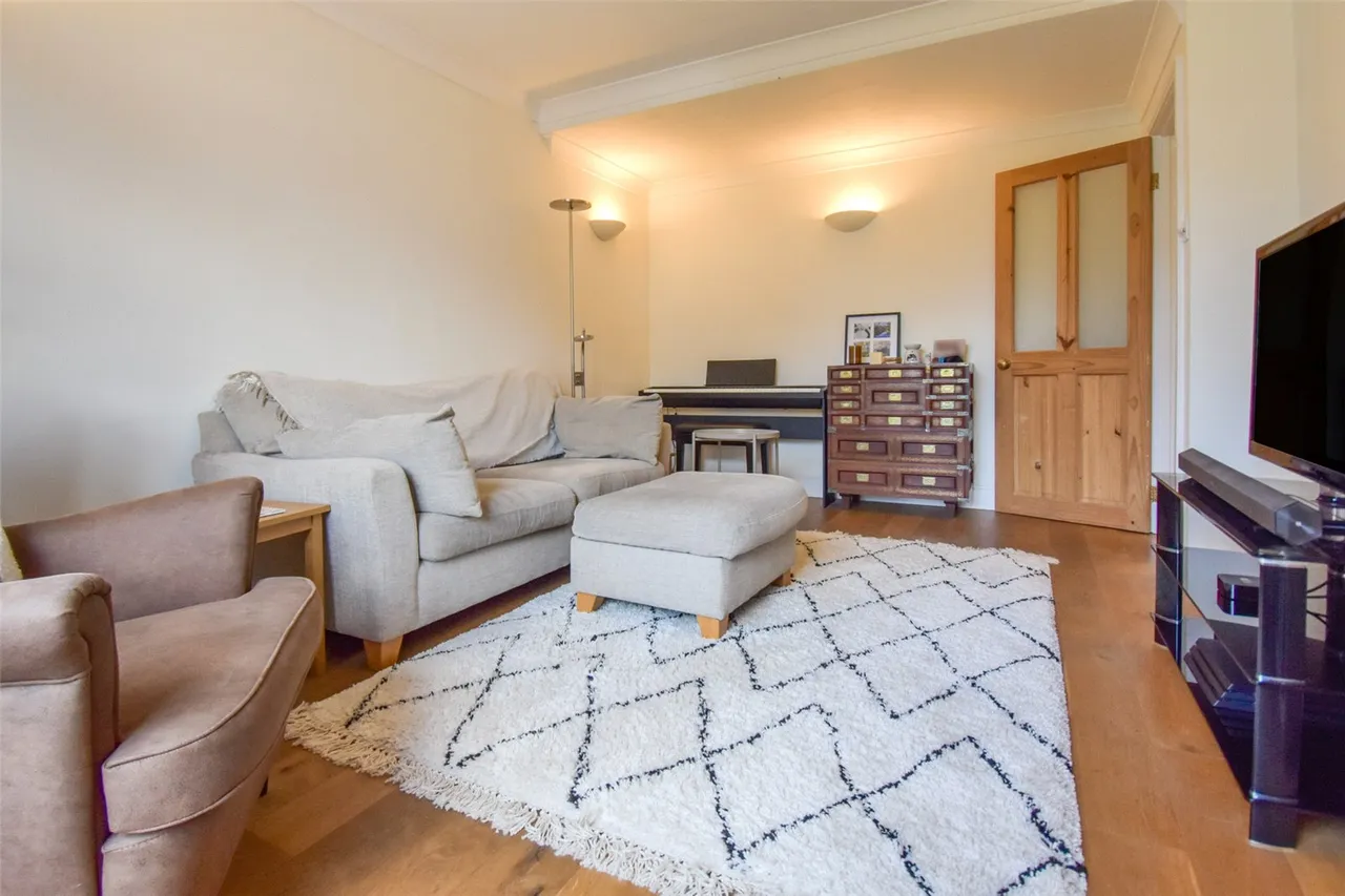 Elston Road, Aldershot, Hampshire, GU12 4HZ, photo 2