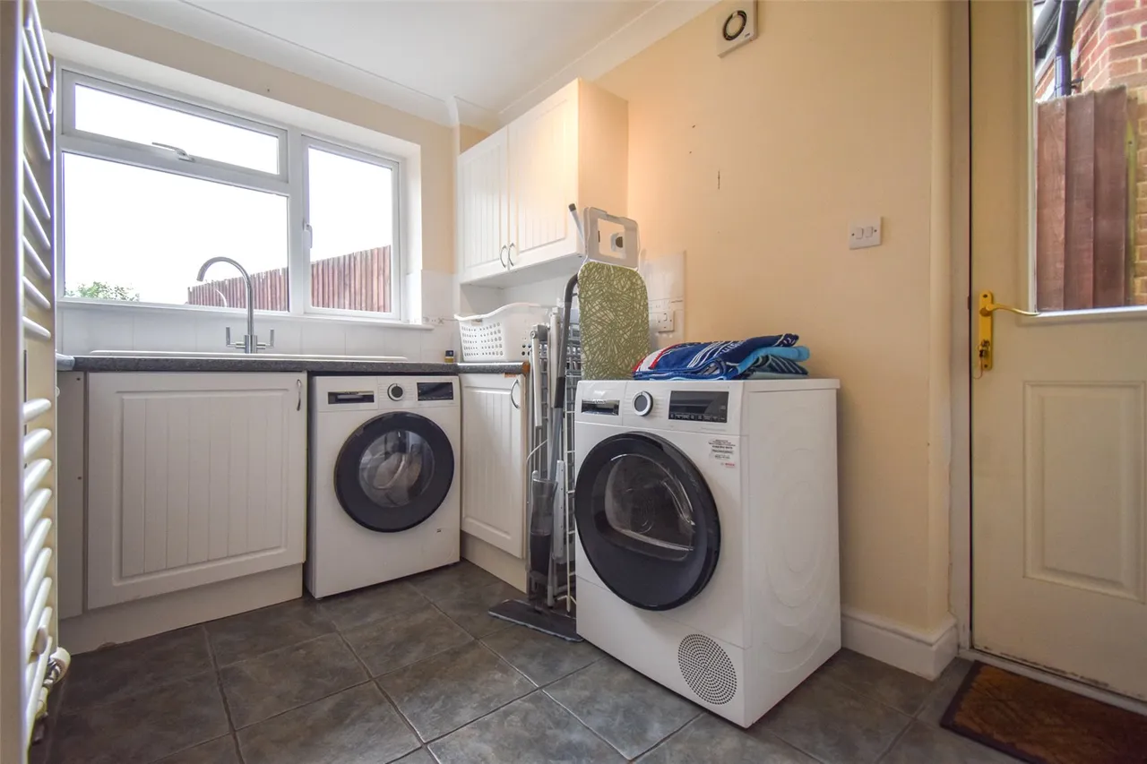 Elston Road, Aldershot, Hampshire, GU12 4HZ, photo 13