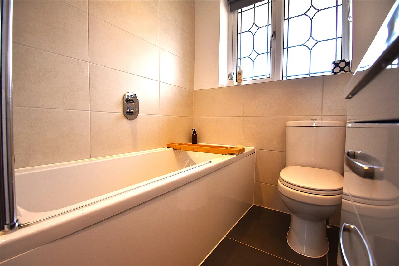 Elston Road, Aldershot, Hampshire, GU12 4HZ, photo 23