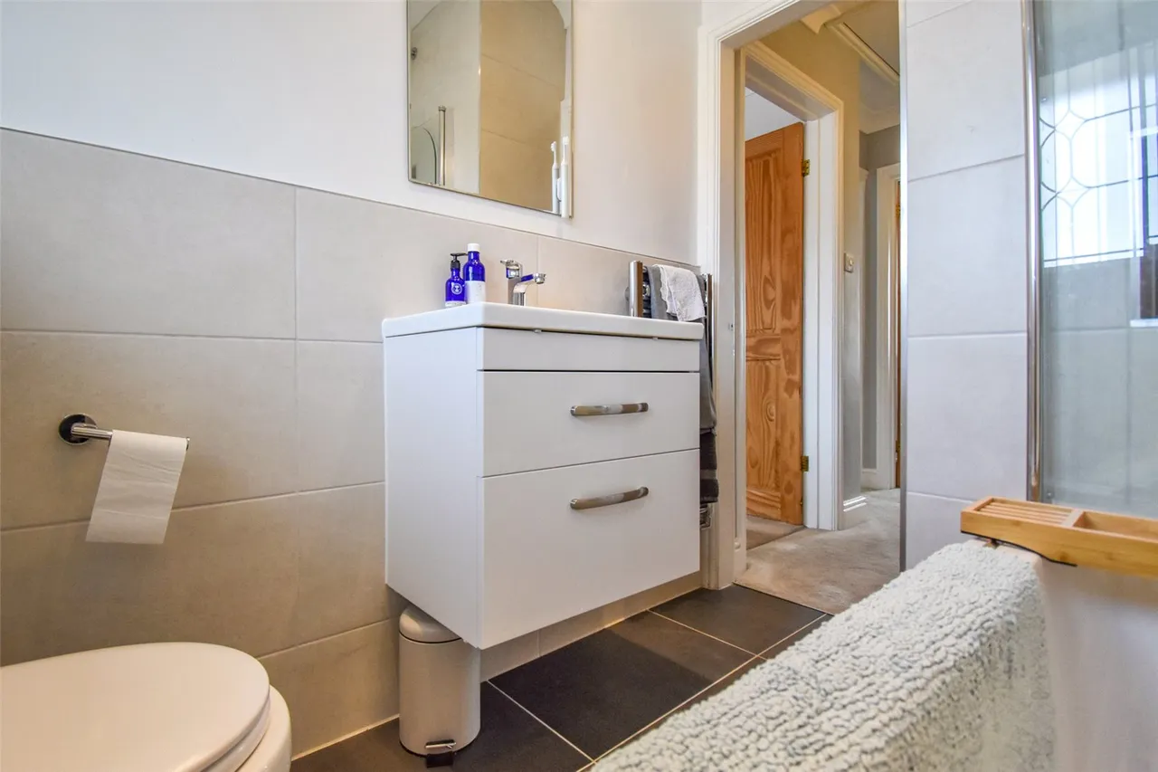 Elston Road, Aldershot, Hampshire, GU12 4HZ, photo 25