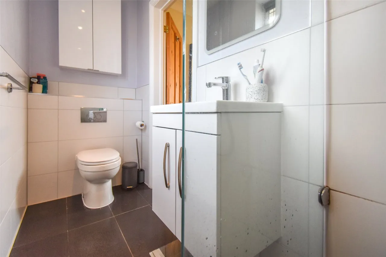 Elston Road, Aldershot, Hampshire, GU12 4HZ, photo 27