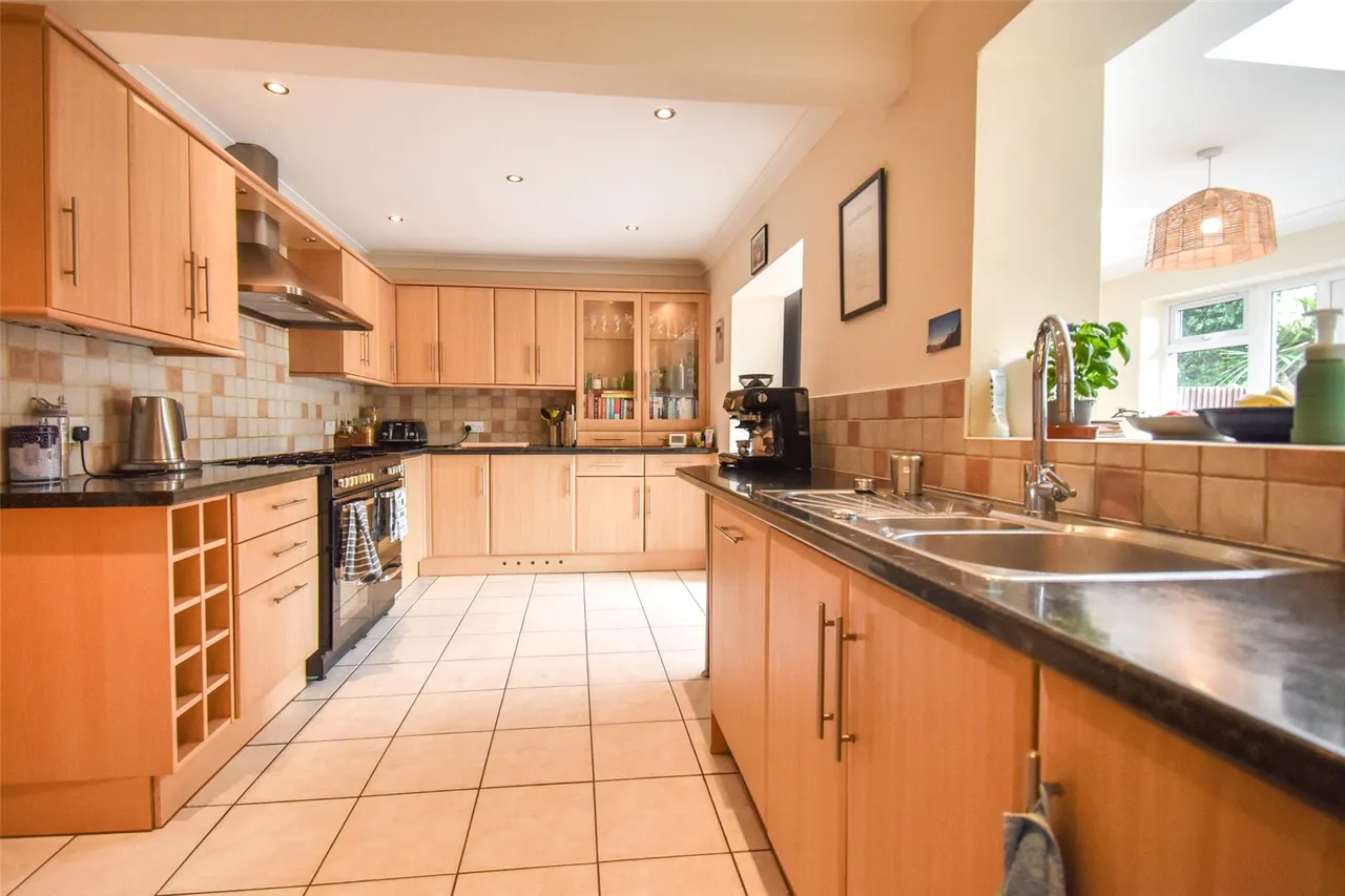 Elston Road, Aldershot, Hampshire, GU12 4HZ, photo 6