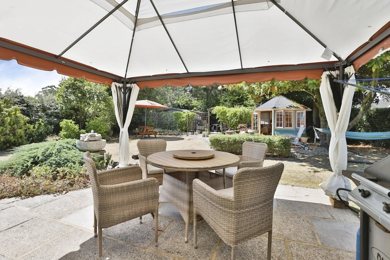 Braeside Road, St. Leonards, BH24, photo 17