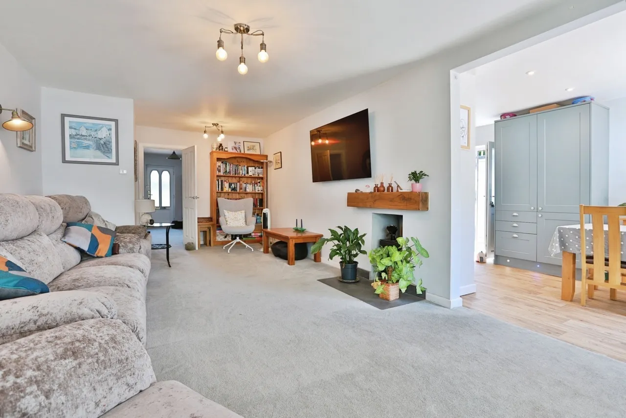 Braeside Road, St. Leonards, BH24, photo 8