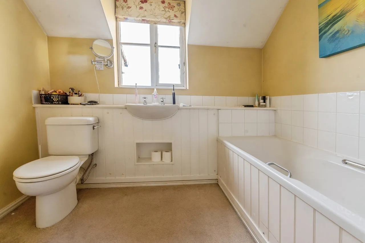 Wash Road, Basildon, SS15, photo 13