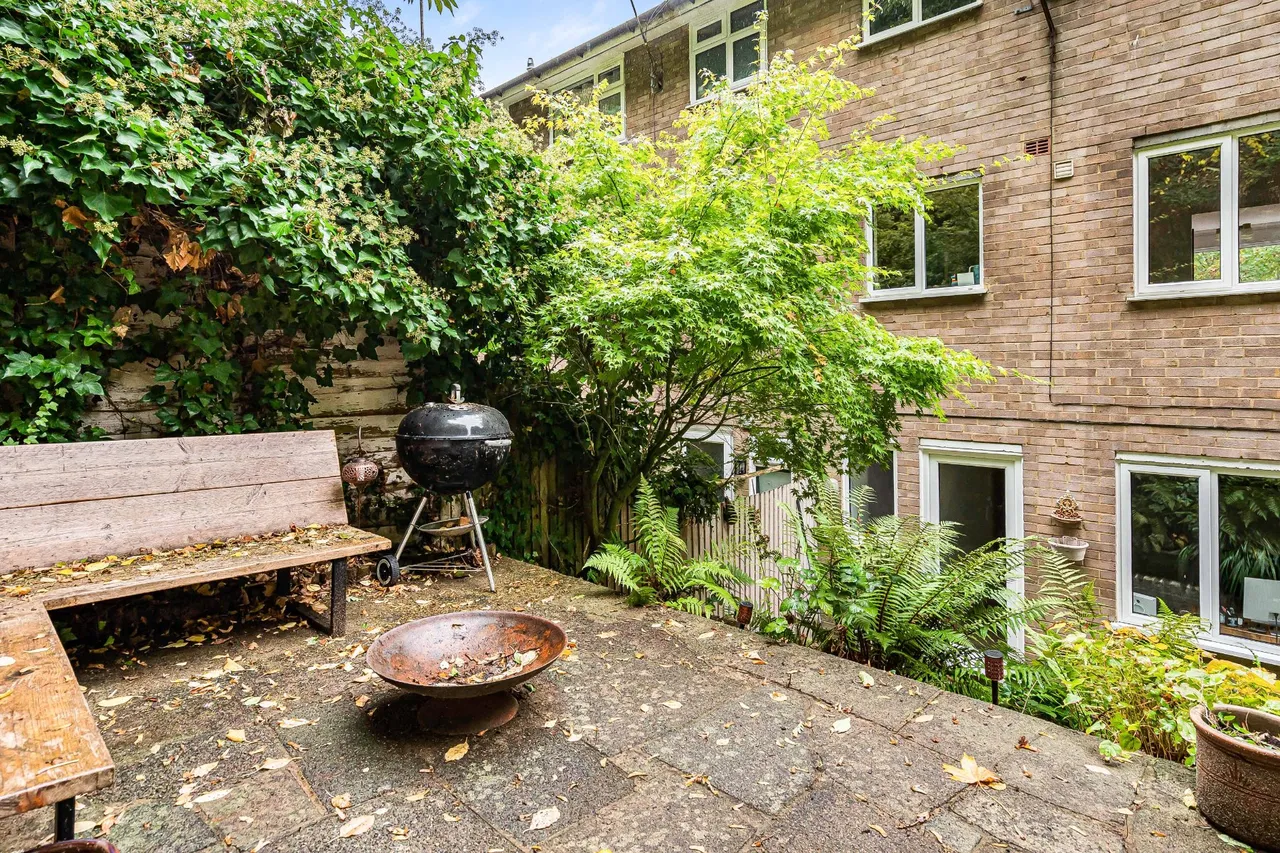 Valley View, Godalming, GU7, photo 23