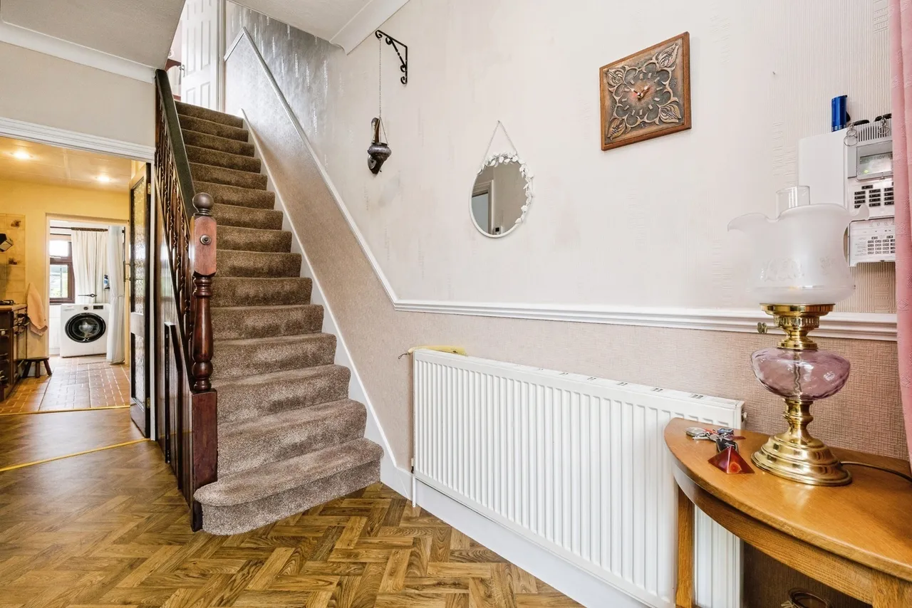 Globe Road, Hornchurch, RM11, photo 18