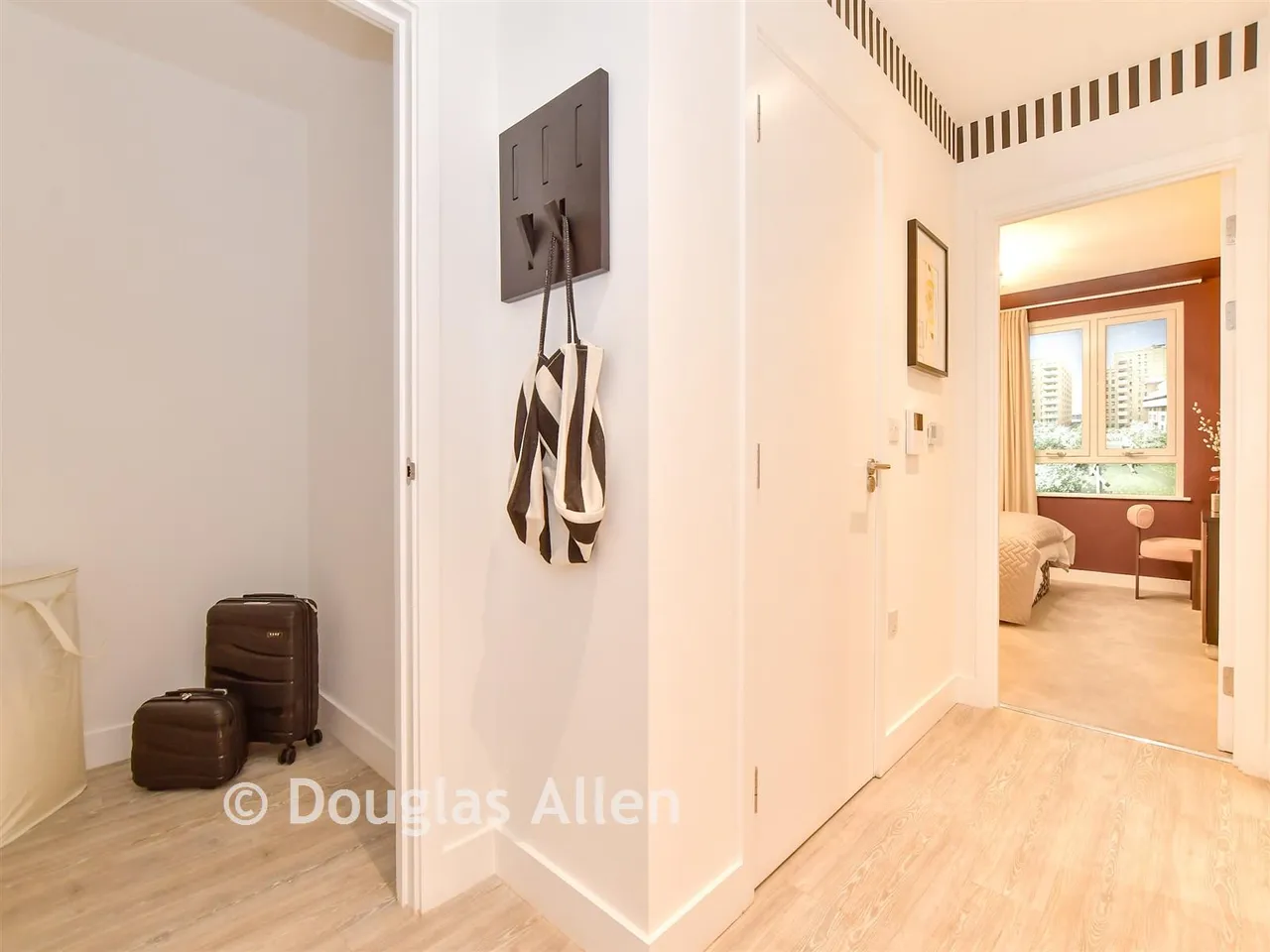 Kent Avenue, Dagenham, RM9, photo 12
