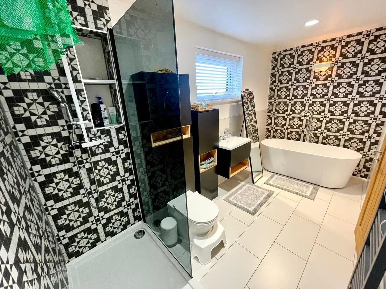 Ploughbank Drive, Chorlton, photo 12