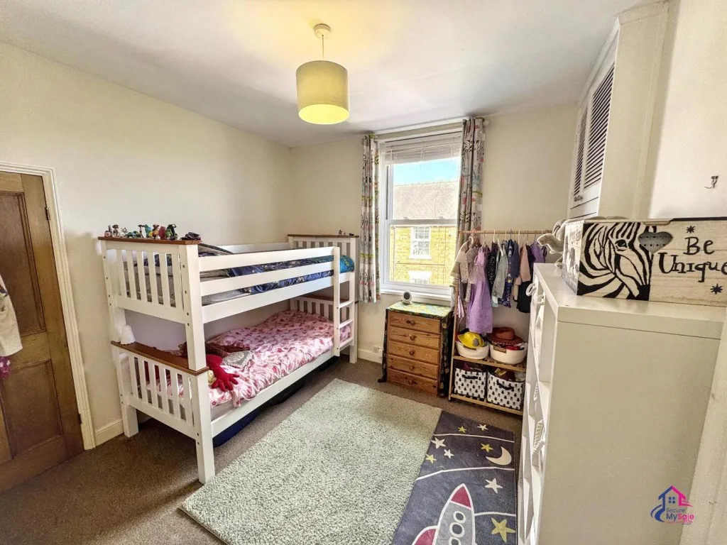 Robertson Road, Grantham, NG31, photo 9