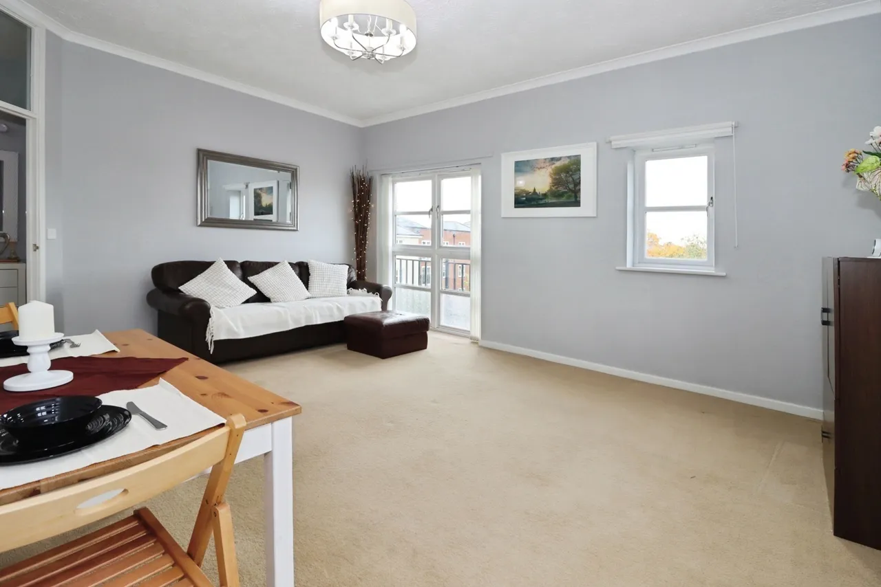 Strathearn Drive, Westbury-on-Trym, Bristol, Somerset, BS10, photo 15