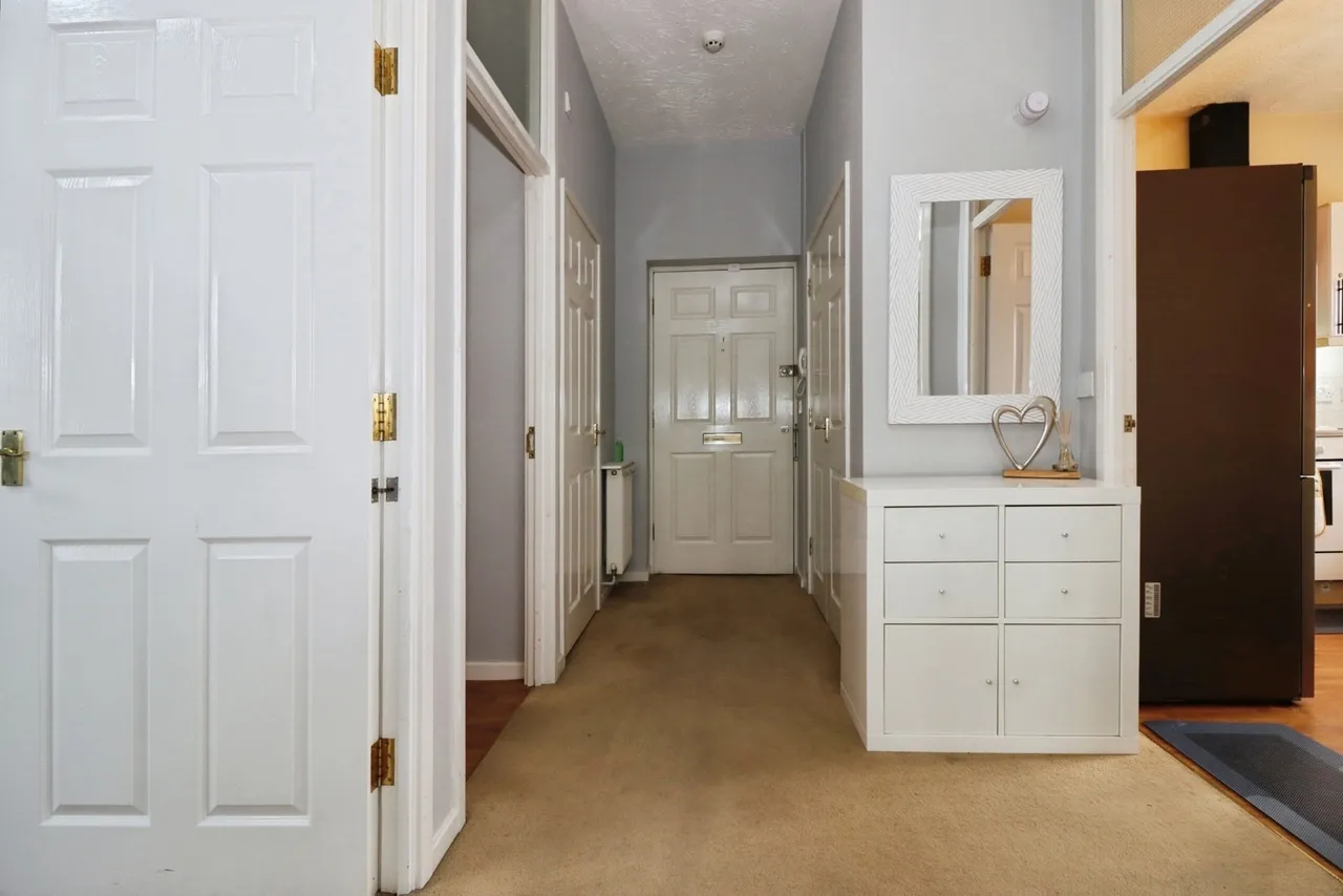 Strathearn Drive, Westbury-on-Trym, Bristol, Somerset, BS10, photo 7